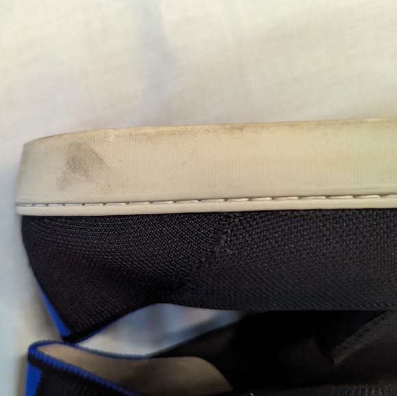 Navy Woman's Rothys Size 7-8.5 Rothys Original Slip On Sneaker - Picture 9 of 14